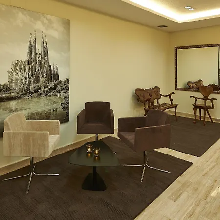 Hesperia Barri Gotic 3*