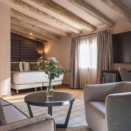Hesperia Barri Gotic Hotel 3*