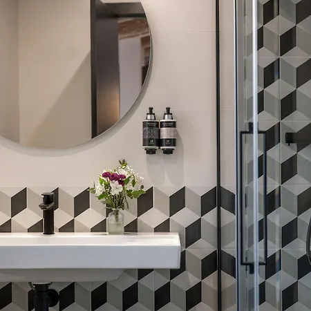 Hotel Hesperia Barri Gotic 3*