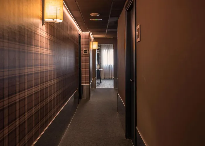 Hesperia Barri Gotic 3*