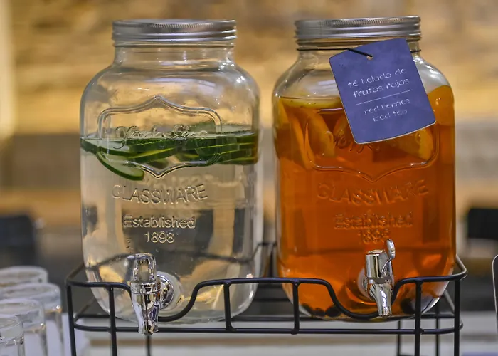 Hotel Hesperia Barri Gotic 3*